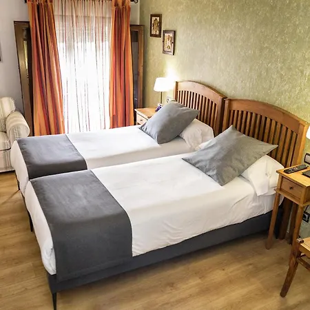 Hotel La Fonda De La Estacion